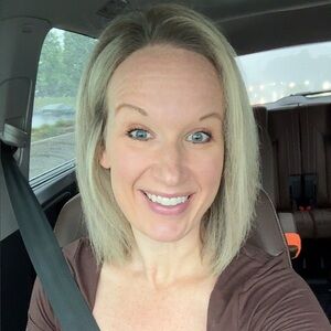 Meet your Posher, Lindsay